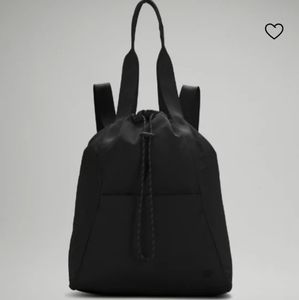 Lululemon Dual Function backpack to tote 18L